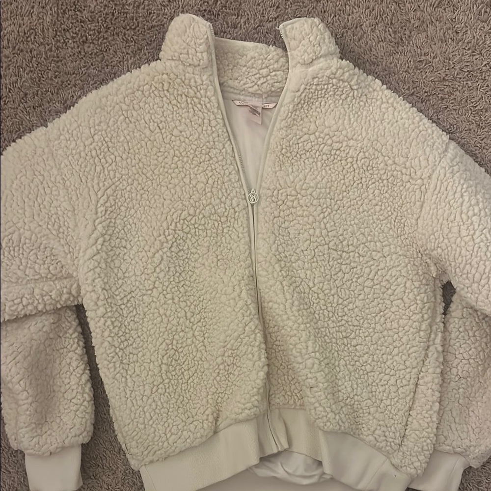 Victoria Secret - Cozy White Sherpa Jacket
